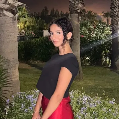 Amina Azami profile