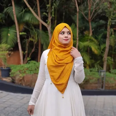 Amina nawad profile