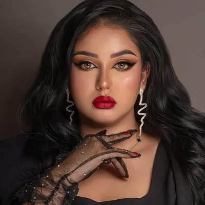 Amira Latioui profile