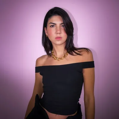Amira Tröger profile