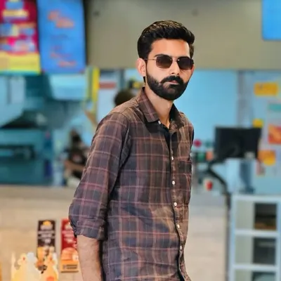 Amit profile
