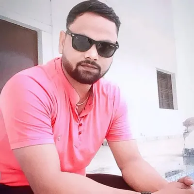 Amit profile