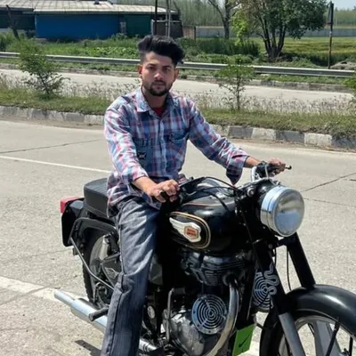 Amjad Malik profile