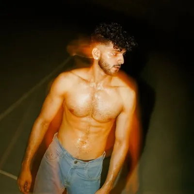 Amaan Hashmi profile