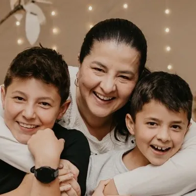 Amo Ser Mamá - Caro Hernández profile