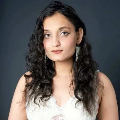 Amelia Paul profile