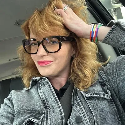 Amy Dixon profile