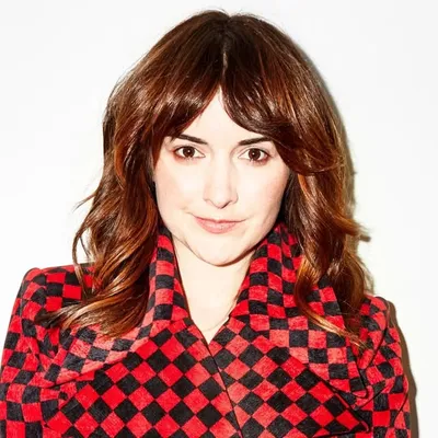 Amy Lombard profile
