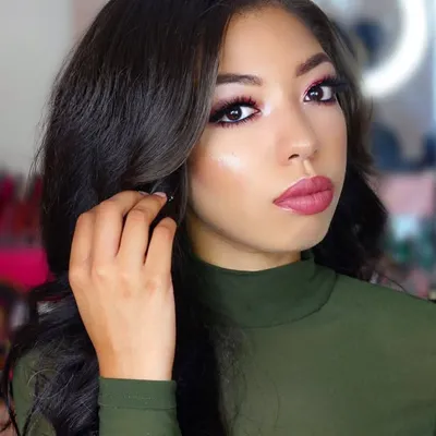 Amy Nicola profile