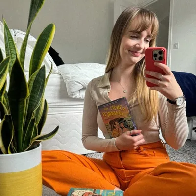 Amy's Bookshelf profile