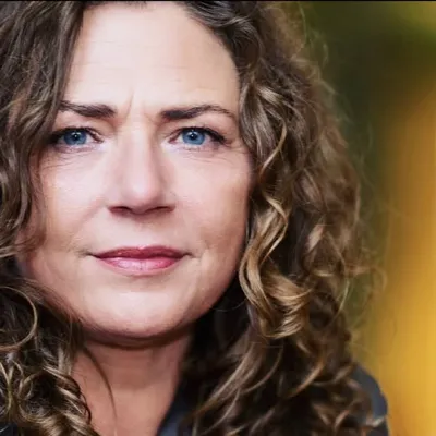 Amy van Son profile