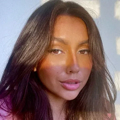 Ana Beatriz Sugimoto profile