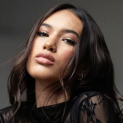 Ana Clara Luz profile