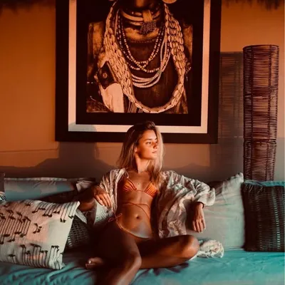 Ana Artigas profile