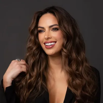 Ana Carmen Leon profile
