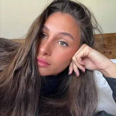 Ana de la Fuente profile