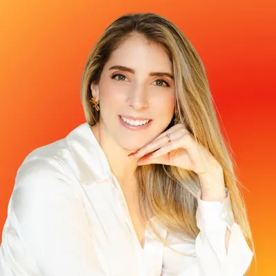 Ana Godina | Coach de Mindfulness y Journaling profile