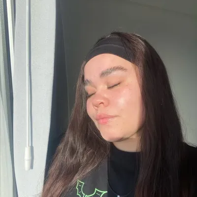 Ana Ifran profile