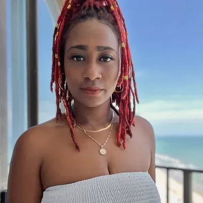 Anaïs Hayden profile