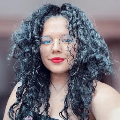 Analice Campos ✨ profile