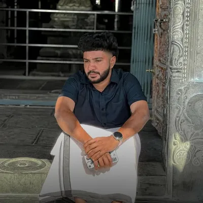 Anandhu✨ profile