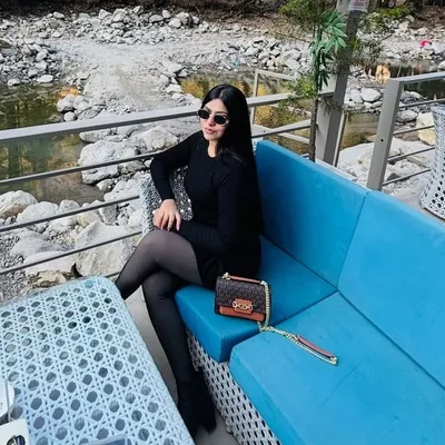 Adv. Ananya chaudhary profile