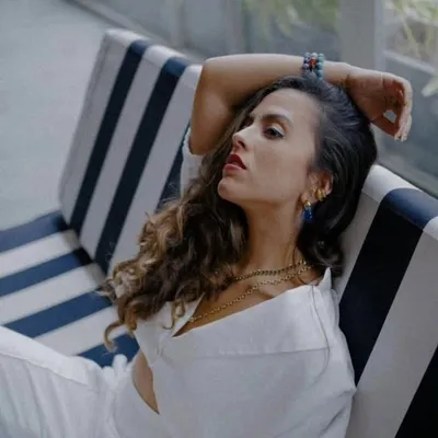 Ana Horna profile