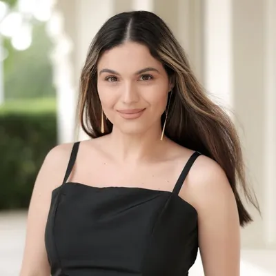 Anasheh Khodaverdi profile
