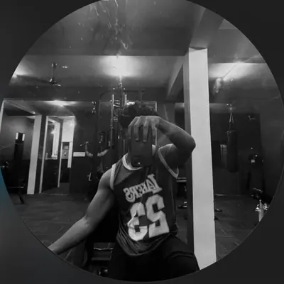 اَنَسْ profile