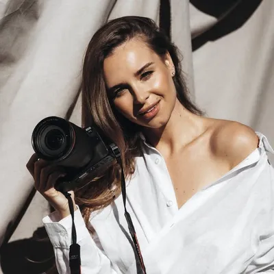 Anastasia Zur | Los Angeles maternity photographer profile