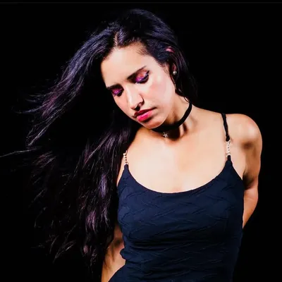 ANA VERA profile