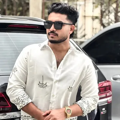 Anaz Arash profile