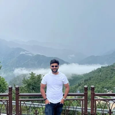 Raunak Sharma profile
