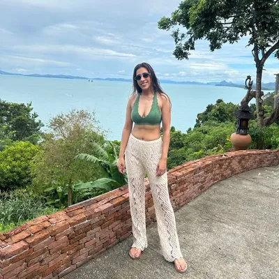 Smriti Kamra profile