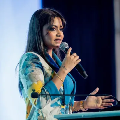 Shreya Maheshwari profile