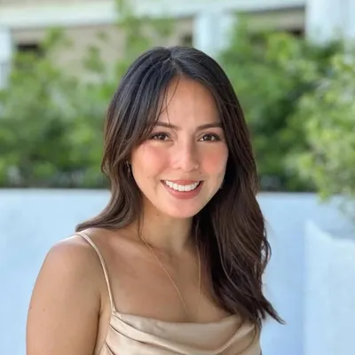 Andi Manzano Reyes profile