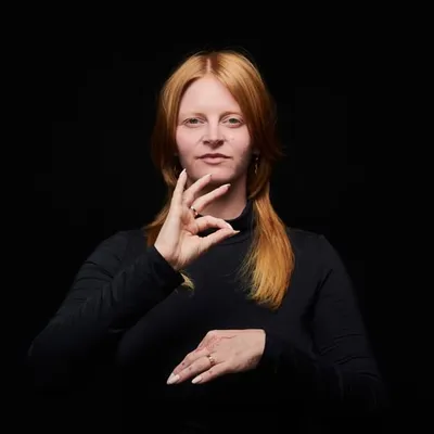 Andrea Morgenstern • somatic energy work & feminine embodiment profile