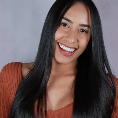 Andrea Gil profile
