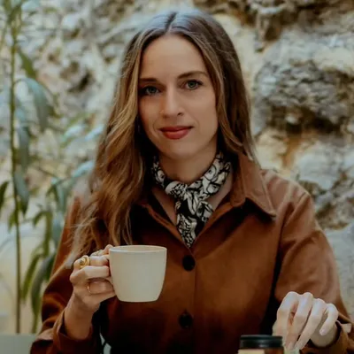 Andrea Mateos | Escritora profile