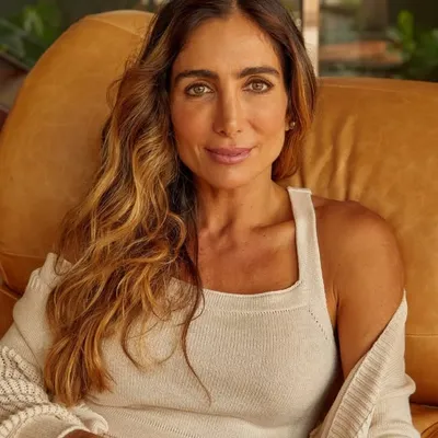 Andrea Santa Rosa profile