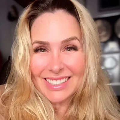 Andréa Faria Sorvetão 🅰️+ profile