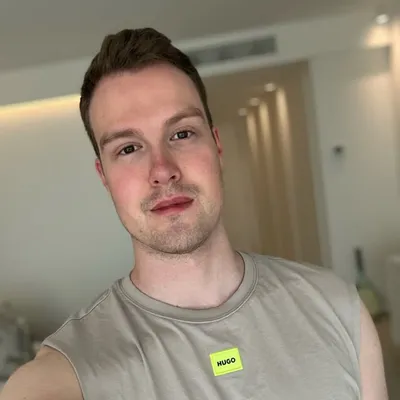 andreas profile