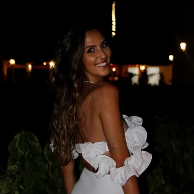 MEL DE MELO profile