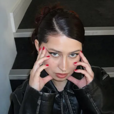 ๐๐ง๐๐๐ profile