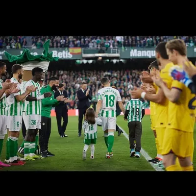 Andres Guardado profile