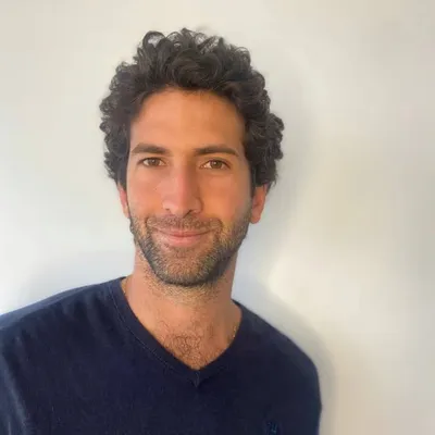 Andres Jerí profile