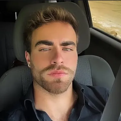 Andrés Peña profile