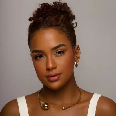 Andressa Magalhães profile