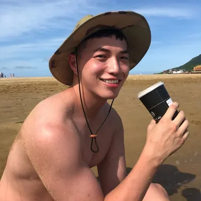 Andrew 陳先森 | profile