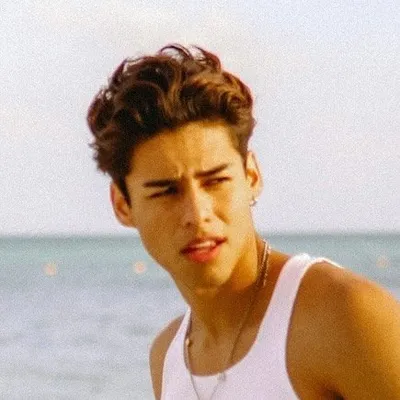 Andrew Davila profile